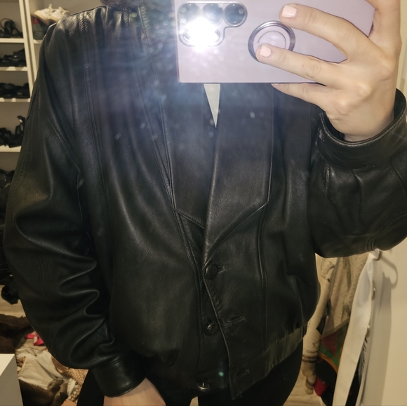Vintage leather bomber jacket (flaws) - Picture 8 of 13
